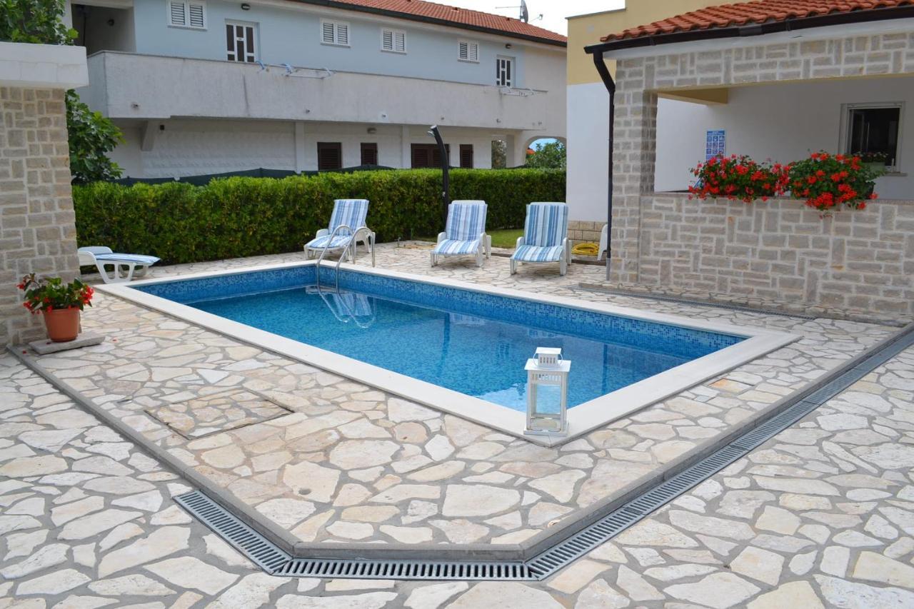 Ara-Zarok Villa Baška Buitenkant foto