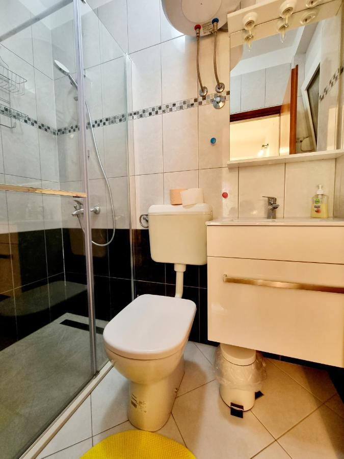 Ara-Zarok Villa Baška Buitenkant foto