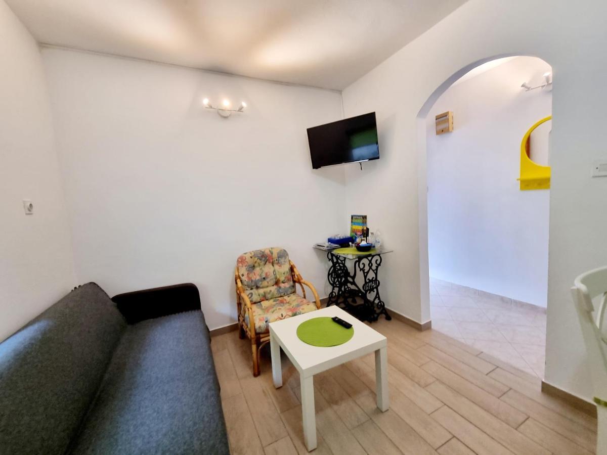 Ara-Zarok Villa Baška Buitenkant foto
