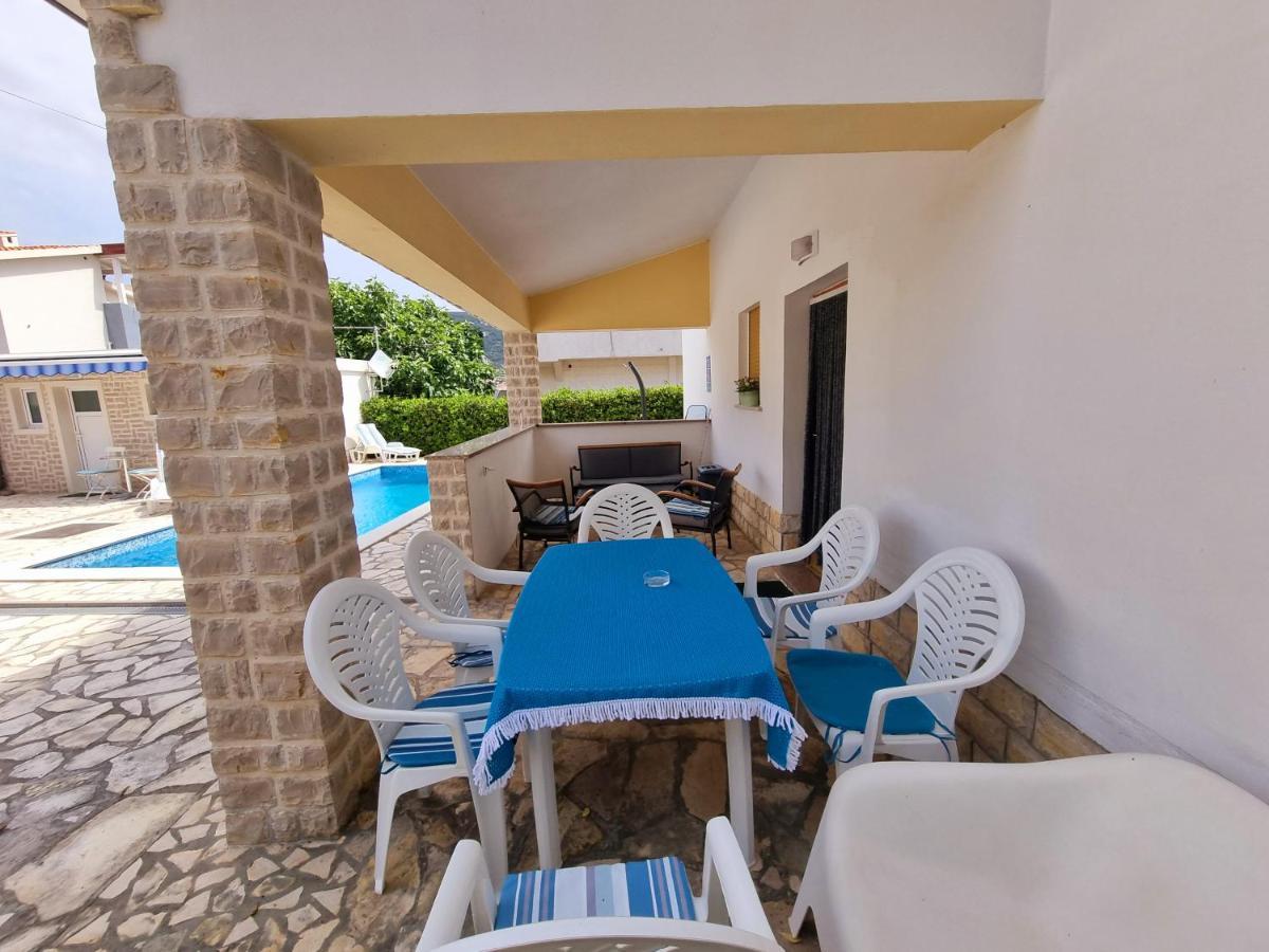 Ara-Zarok Villa Baška Buitenkant foto